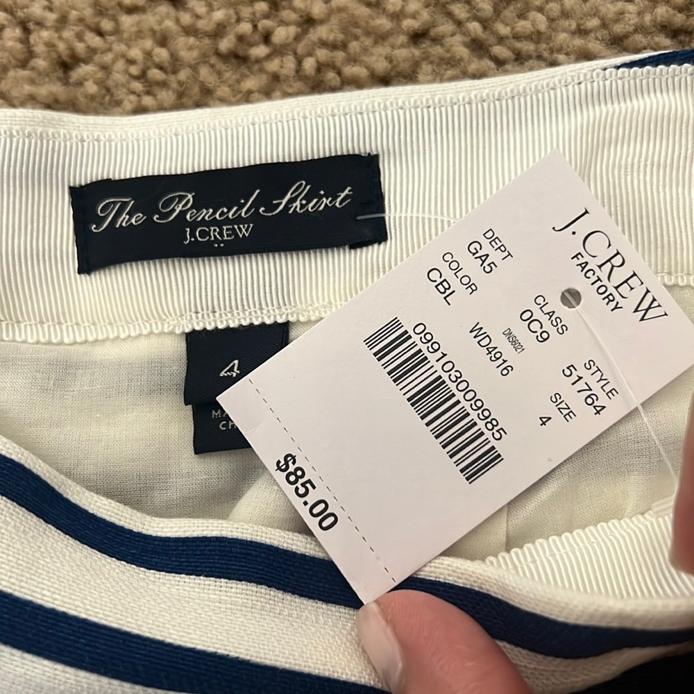 NWT JCrew Factory Pencil Skirt - Picture 3 of 3